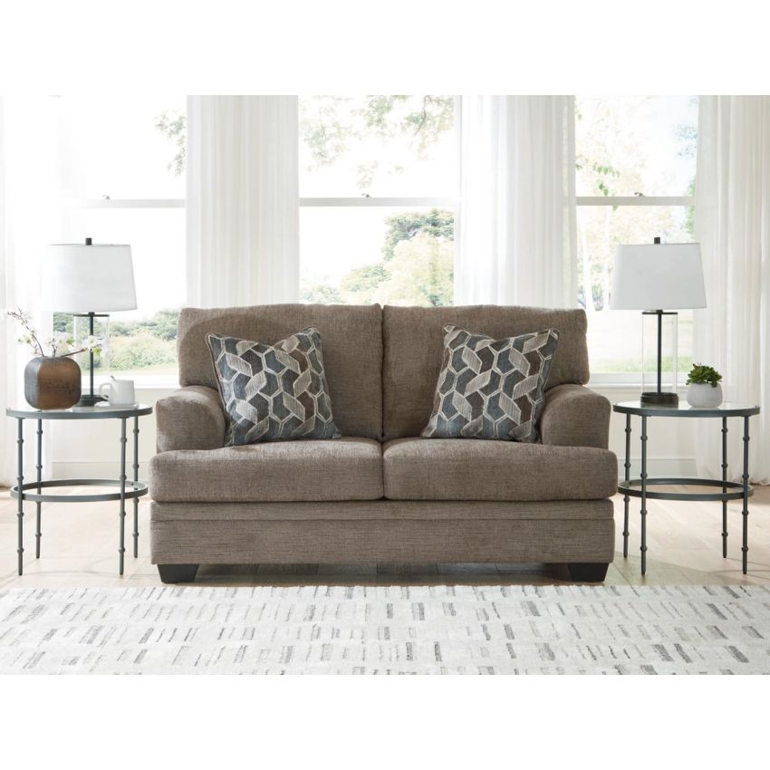 Stonemeade Loveseat